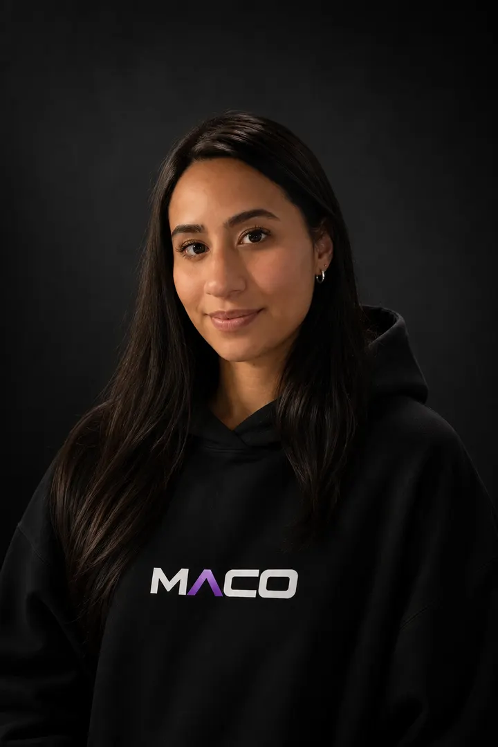 Zary Cotes, Co-Founder en MACO
